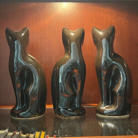 3 Green Eyed Black Cats - Picture 3 of 9